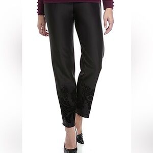 Neoprene/Scuba Slim Leg Pants w/ Design - NWT